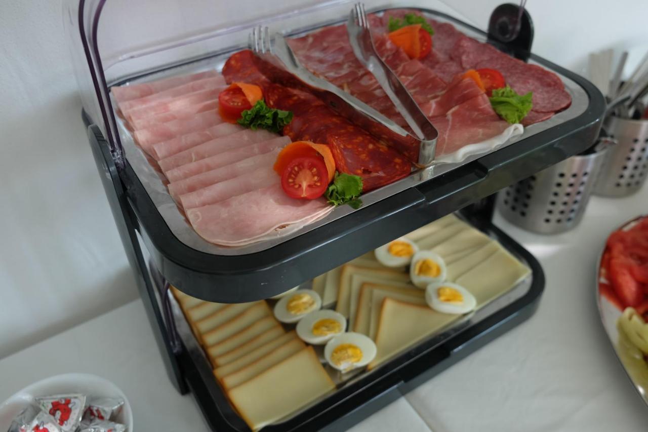 Penzion Pod Brezami** Nitra Ngoại thất bức ảnh